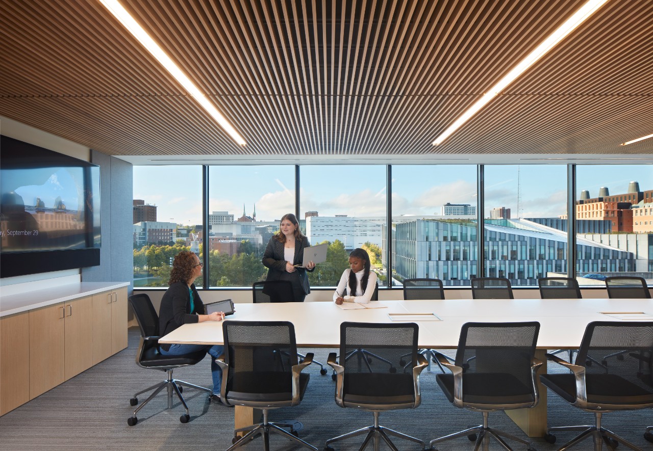 Law building's new dean's conference room