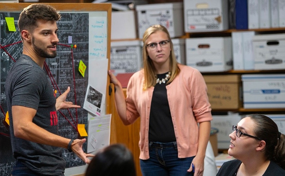 UC Law students work collaboratively on a class project for the Ohio innocence Project (OIP)